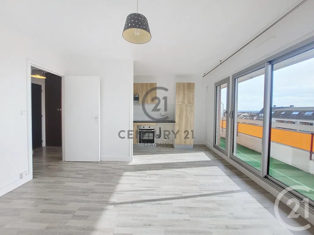 Elutuba - Studio with Balcony in Gagny