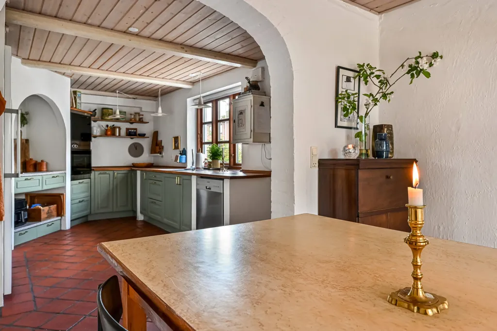 Köök - Historic Villa with Garden in Snejbjerg