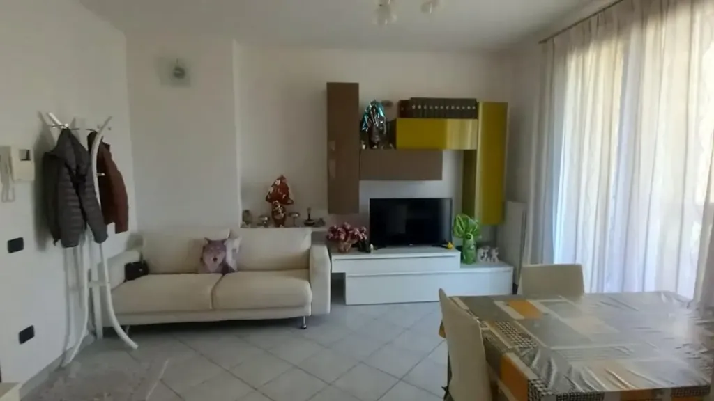 Séjour - Recently Built Apartment with Terrace in Vinci