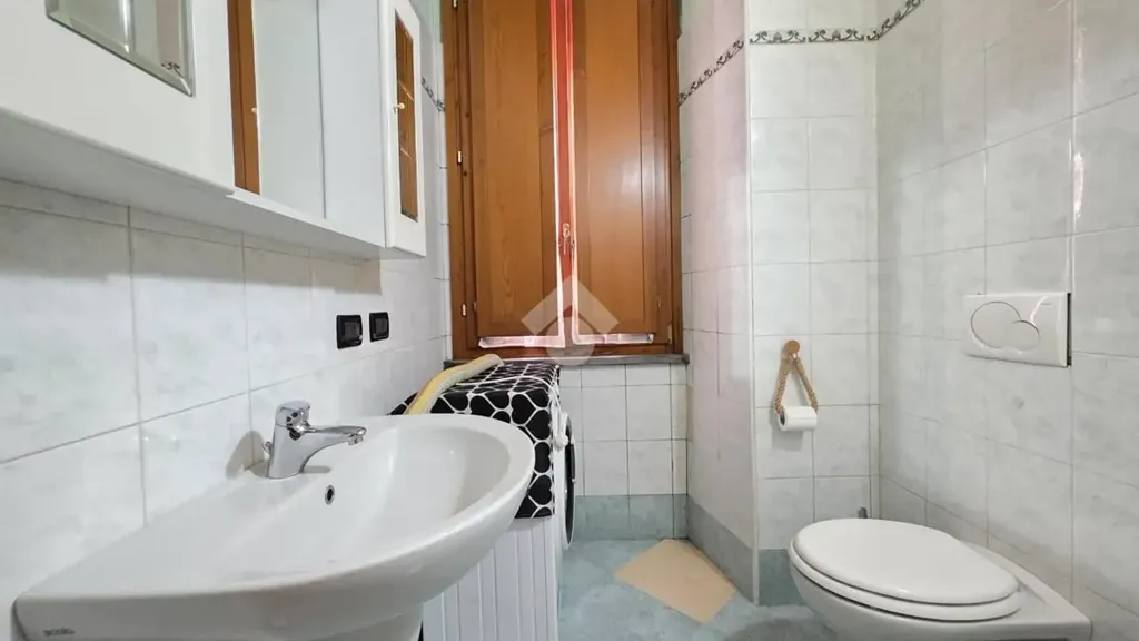 Bagni - Restored Flat with Open Plan in Chiari