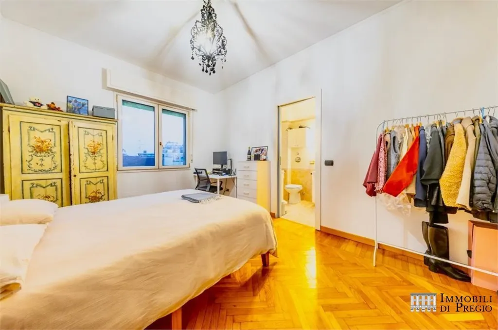 Chambres - Charming Trilocale with City View in Milan