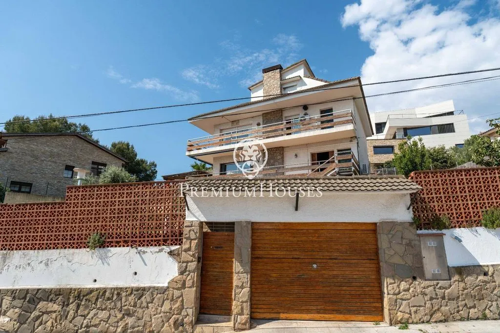 Esterno - Luxury House with Pool in Castelldefels