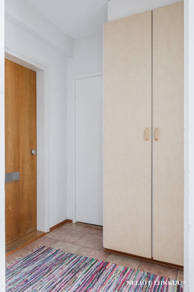 Chambres - Modernised Apartment with South-East Terrace in Vantaa