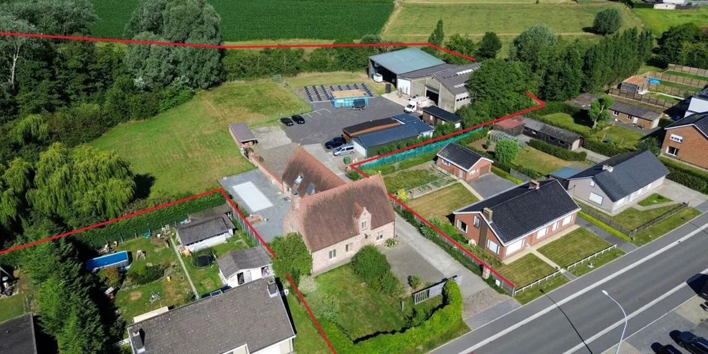 Õhuvaade - Villa-Landhuis with Pool in Waardamme