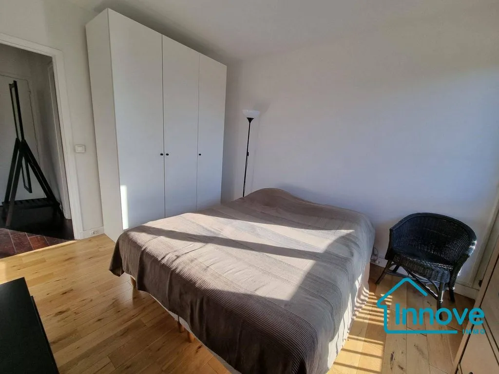 Bedrooms - Luxury Flat with West View in Le Chesnay