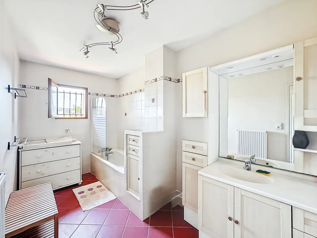 Vannitoad - Family House with Pool in Simandres