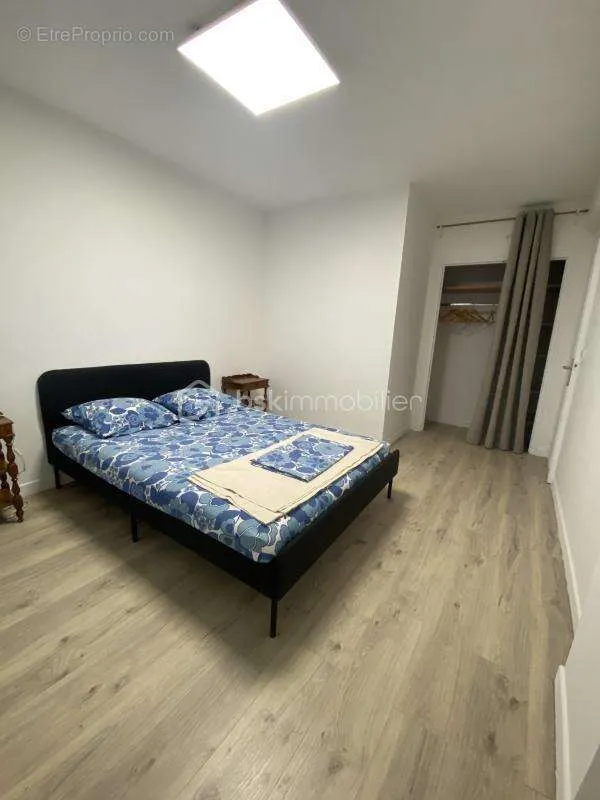 Bedrooms - City Centre 3-Piece with Terrace and Lift