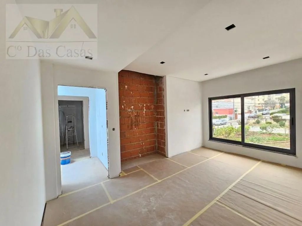 Pièces - Luxury Semidetached House with Pool in Loures
