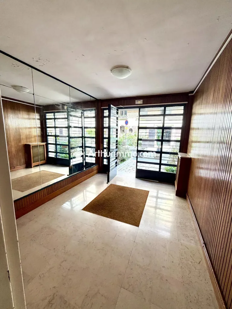Ingresso - Furnished Flat with Lift in Paris 17