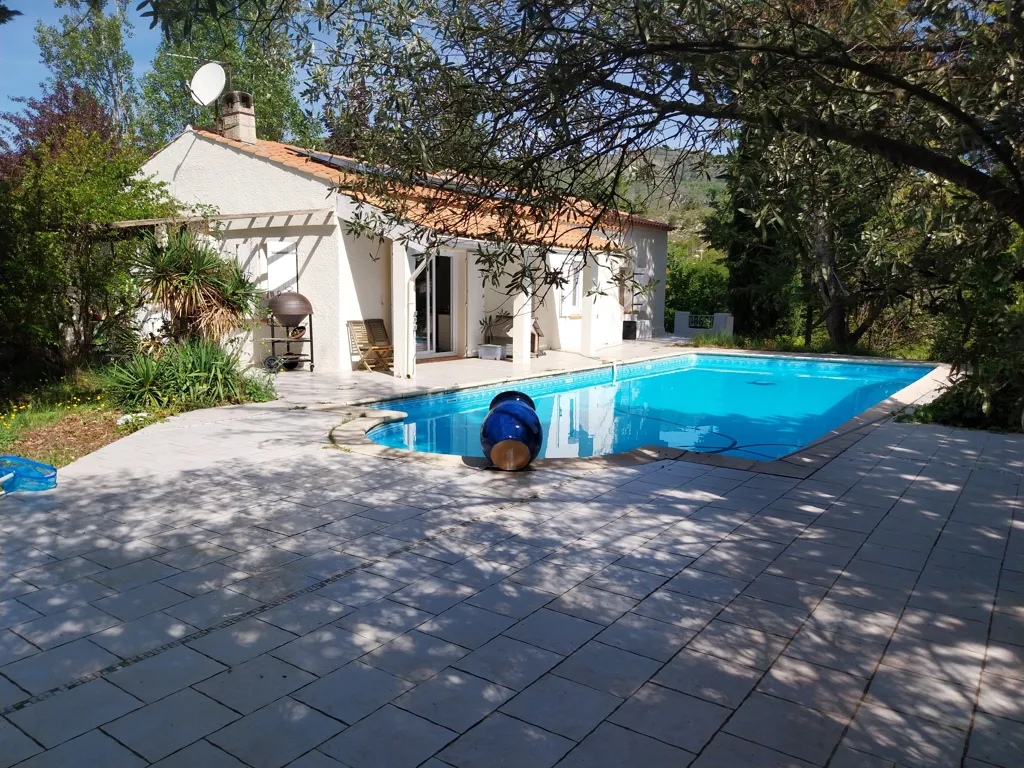 Piscine - Maison de Plain-Pied avec Vue Panoramique à Lucéram