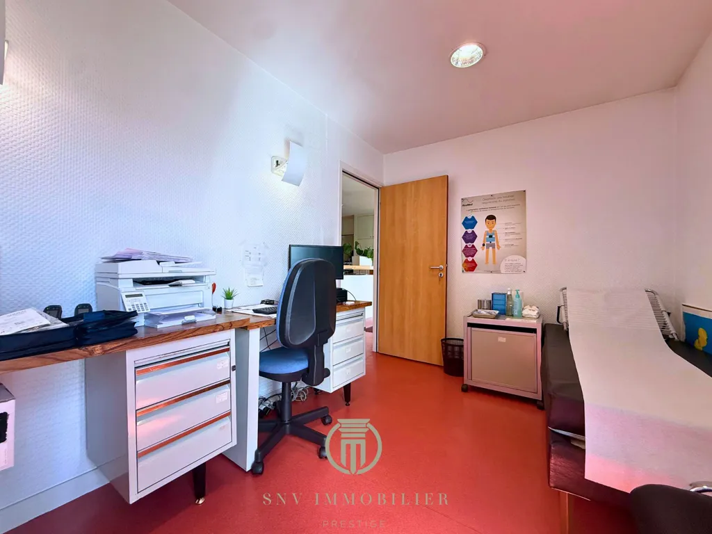 Kabinet - Architect-Designed Flat in Saint-Dizier