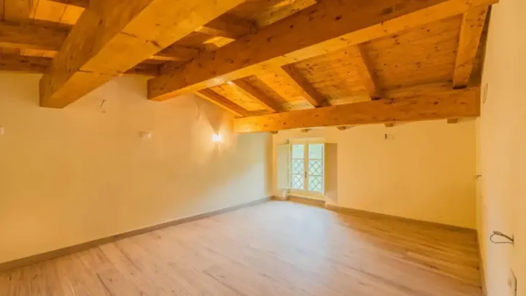 Toad - Rustic House with Sea Access in Camaiore