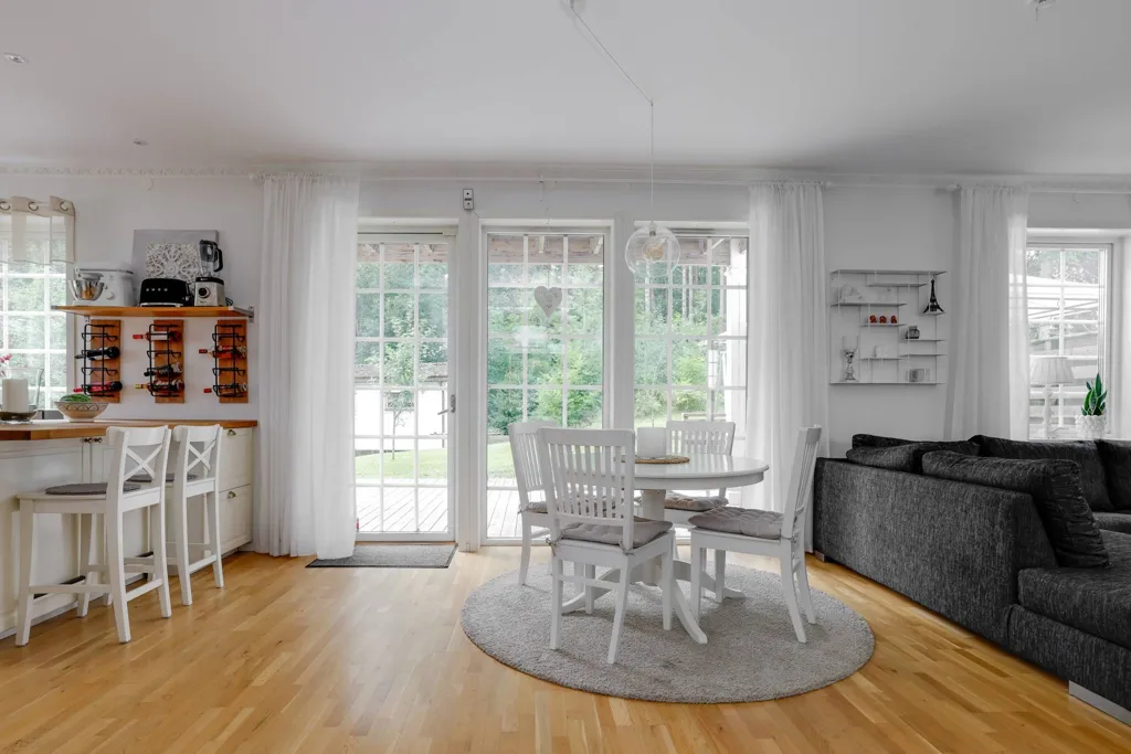 Söögituba - Allmogestyle Villa with Pool in Yxstabacken