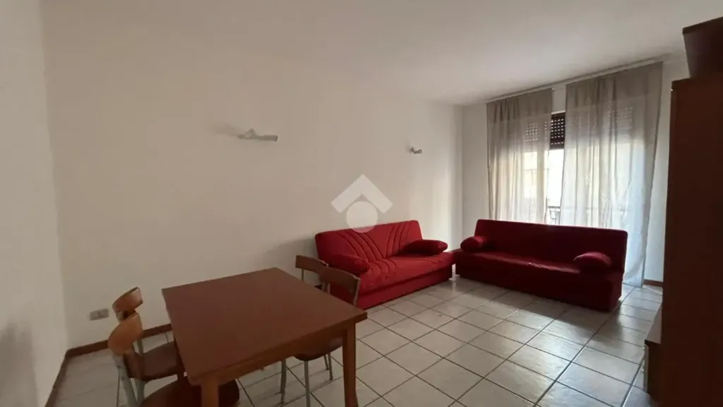 Séjour - Student Flat with Balcony in Novara
