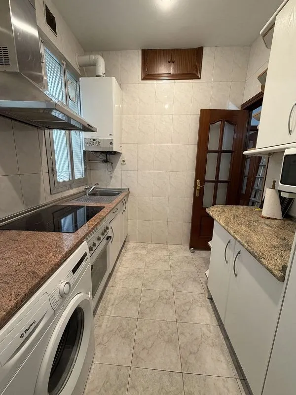 Cuisine - 3-Bedroom Flat with South Orientation in Chamberí