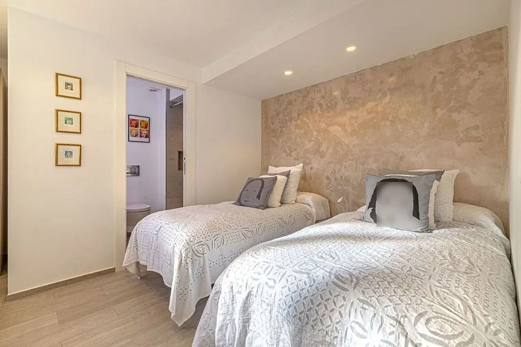 Chambres - Traditional Chalet with Pool in Las Chapas, Marbella