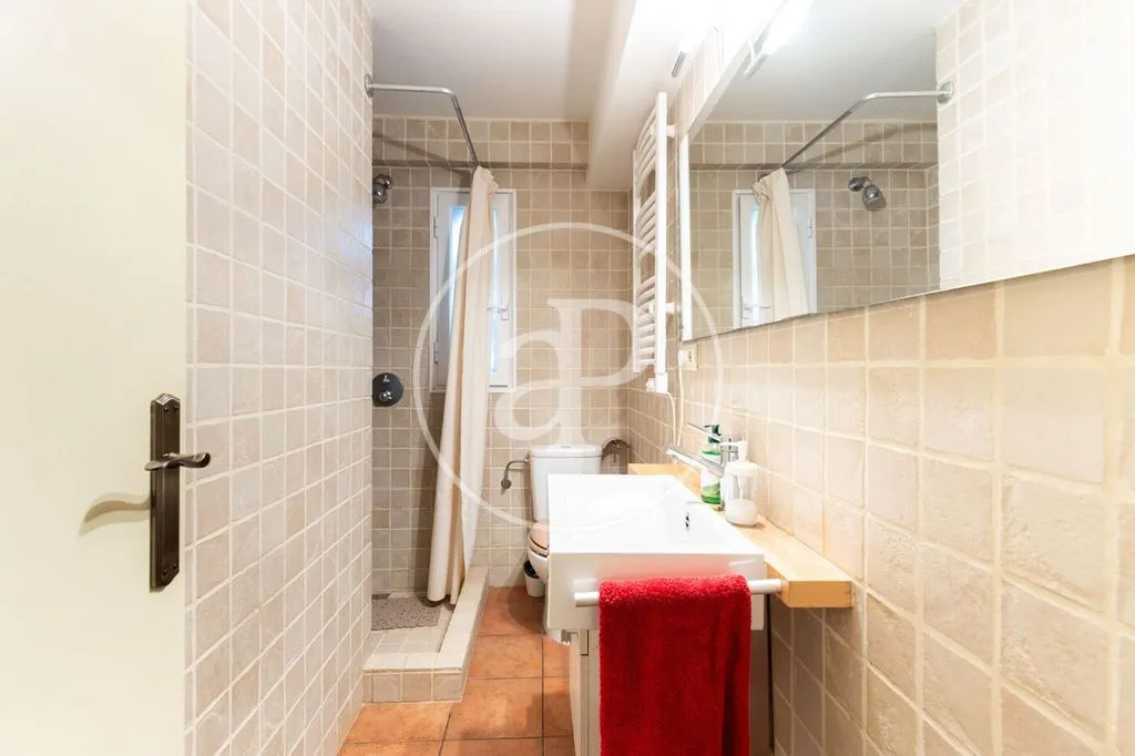 Bagni - Luxury Villa with Pool in Bellaterra, Catalonia
