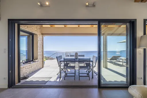 Elutuba - Luxury Villa with Sea View in Sagone
