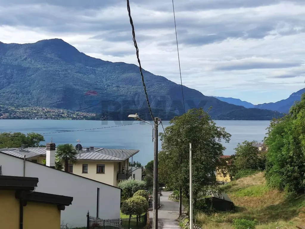 Aed - Stone Cottage with Lake View in Gera Lario