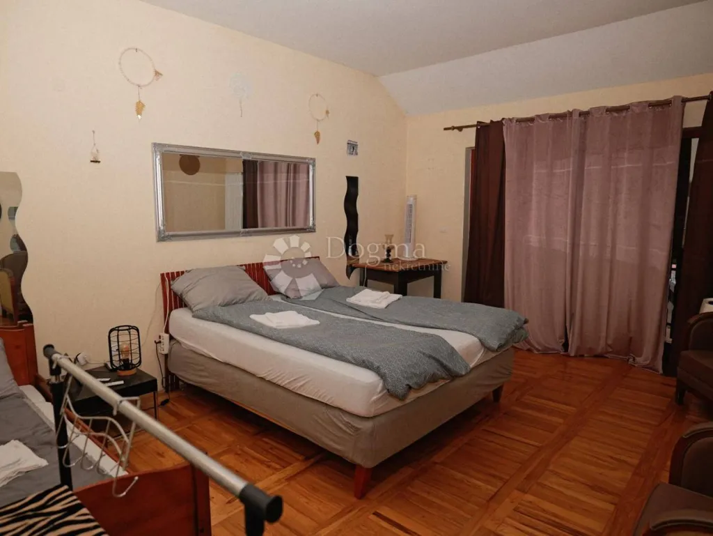 Chambres - Business Complex with Pool in Borovo
