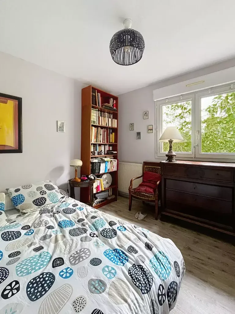 Magamistoad - Four-Bedroom House with Garden in Colomiers