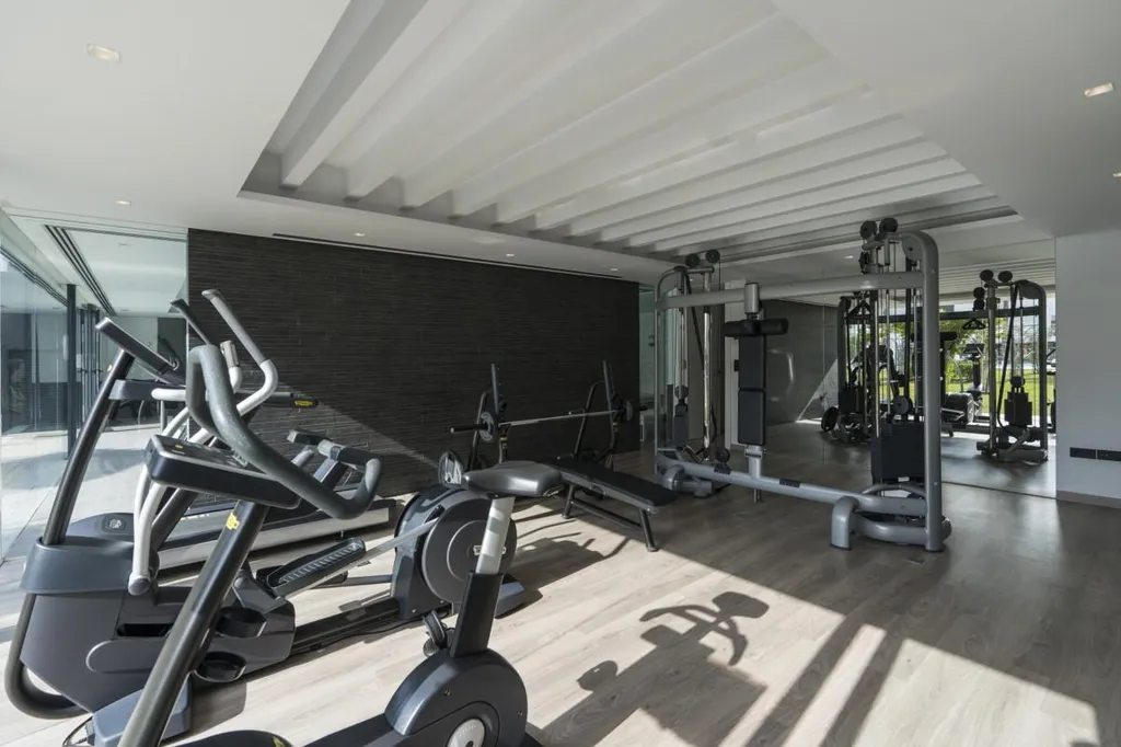 Stanze - Contemporary Beachfront House in Estepona