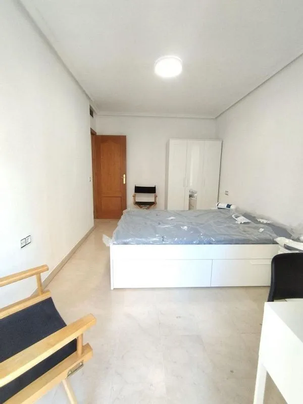 Chambres - Furnished Flat with Balcony in Murcia Centre