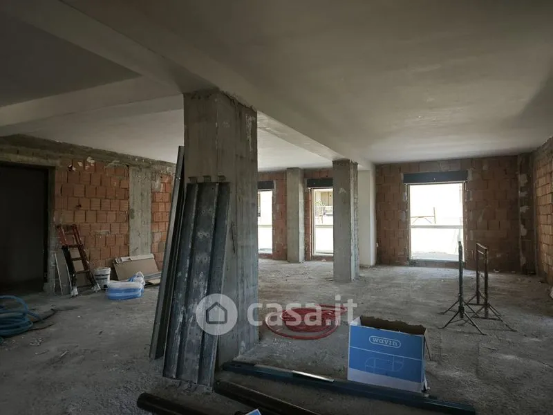 Toad - Apartment with Terraces in Central Rende