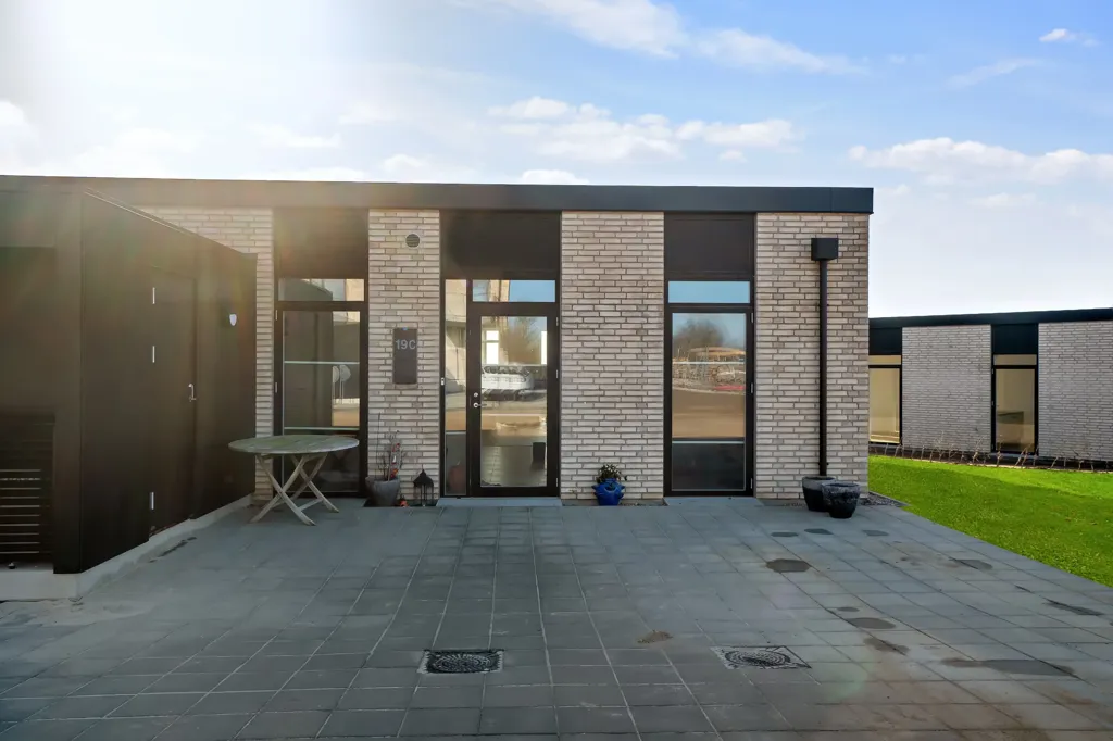 Giardino - Four-Bedroom Terraced House in Svendborg