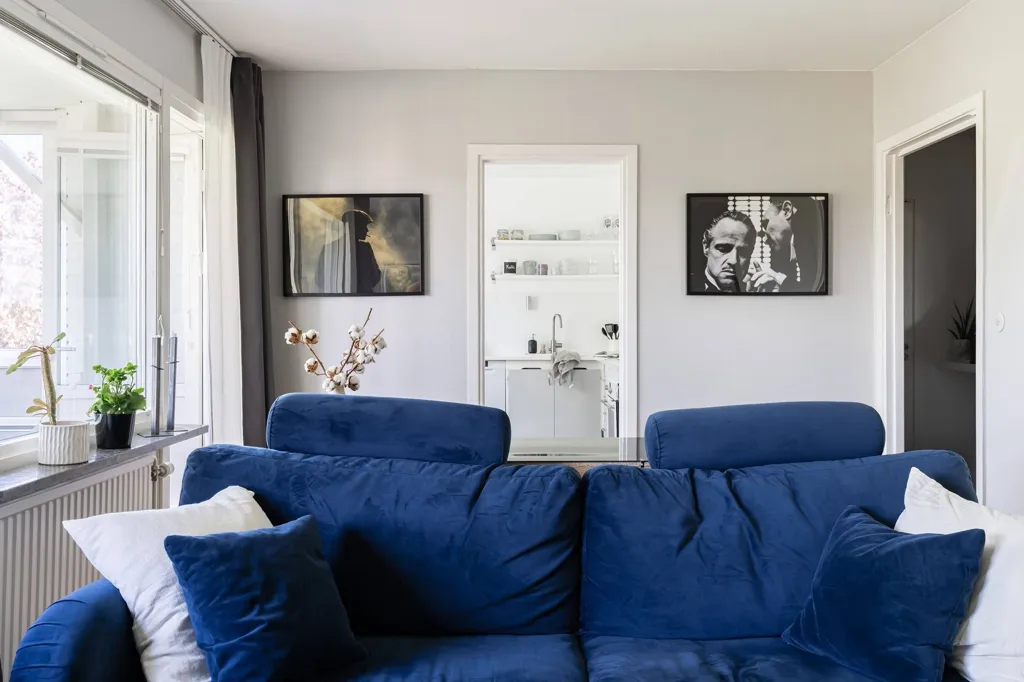 Living Room - Apartment with Balcony in Kalmar