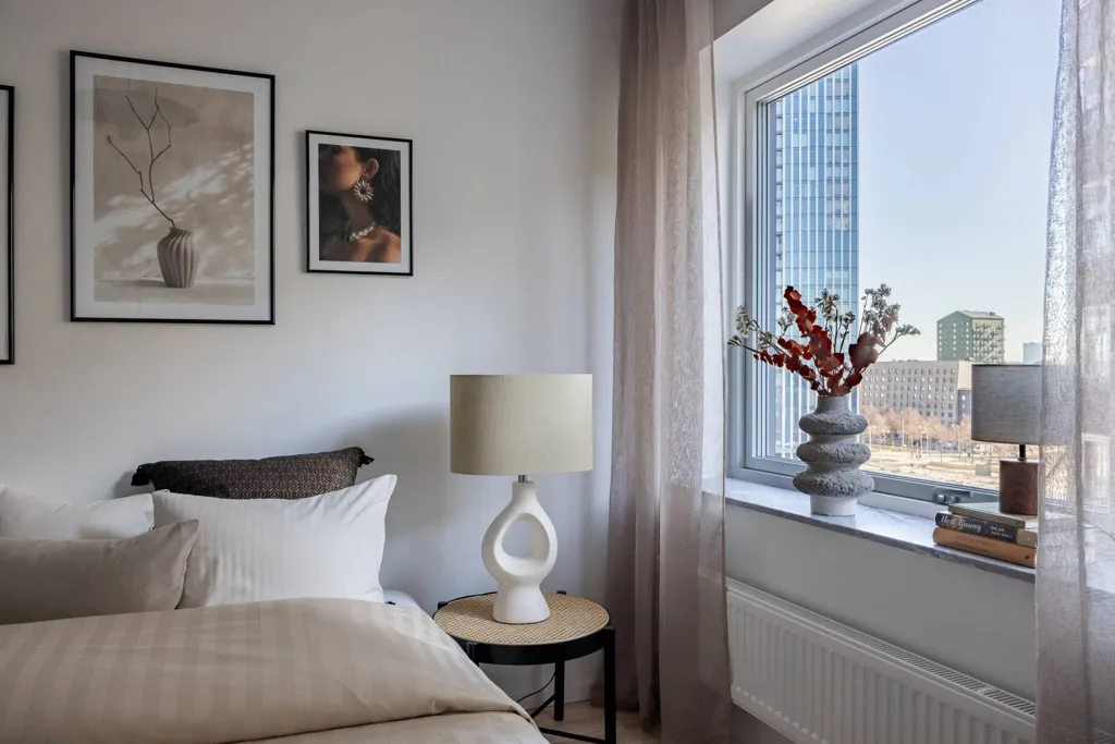 Magamistoad - Modern Apartment with Balcony in Karlastaden