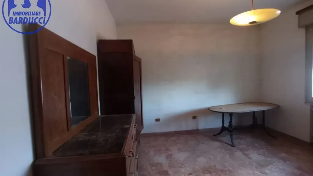 Maison 10 pièces à IT