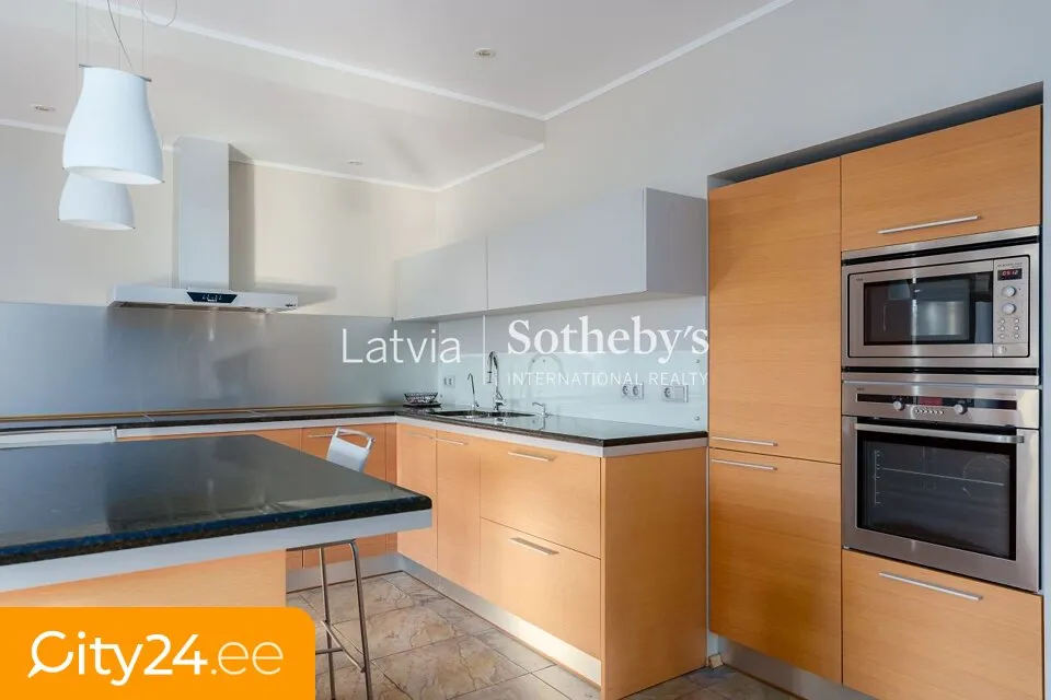 Köök - Furnished Apartment with Sea Access in Lielupe