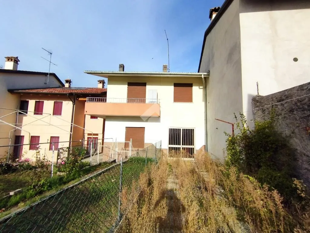Exterior - Semi-detached House with Garden in Santorso
