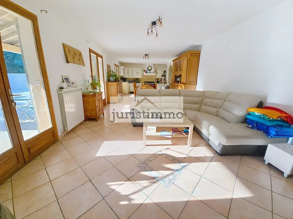 Elutuba - Villa with Pool in Uchaux