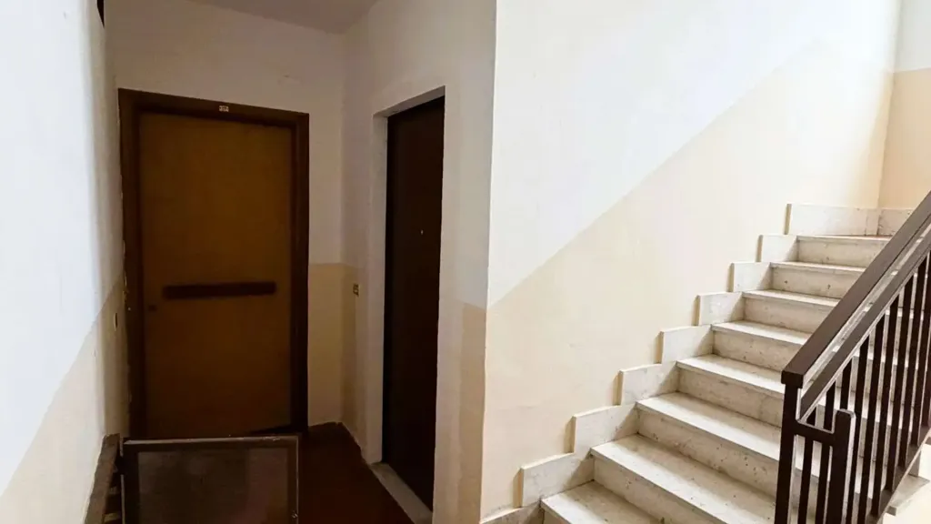 Toad - Rustic Bilocale with Balcony in Scalea