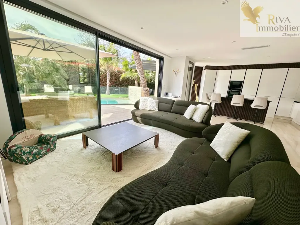 Séjour - Villa avec piscine et jardin à Sanary-sur-Mer