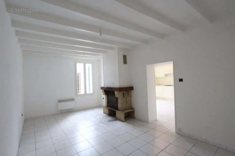 Maison 3 pièces à Jussy-Le-Chaudrier