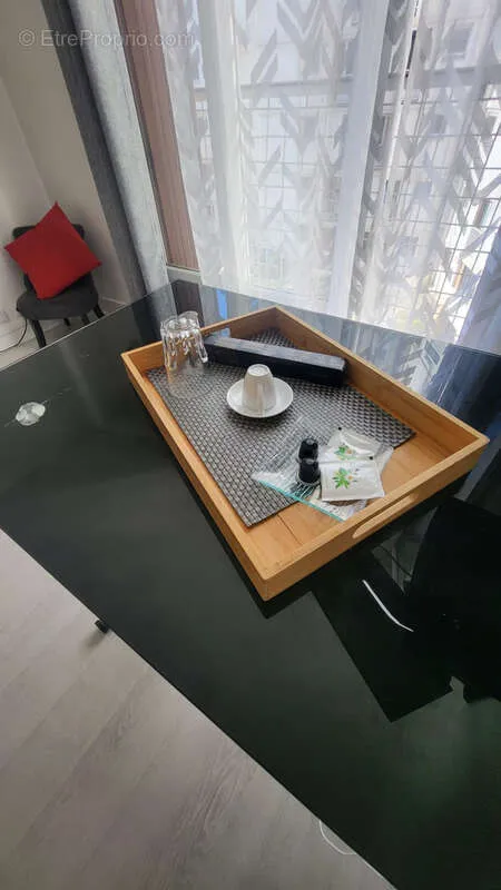 Studio with Courtyard View in Paris 17ème