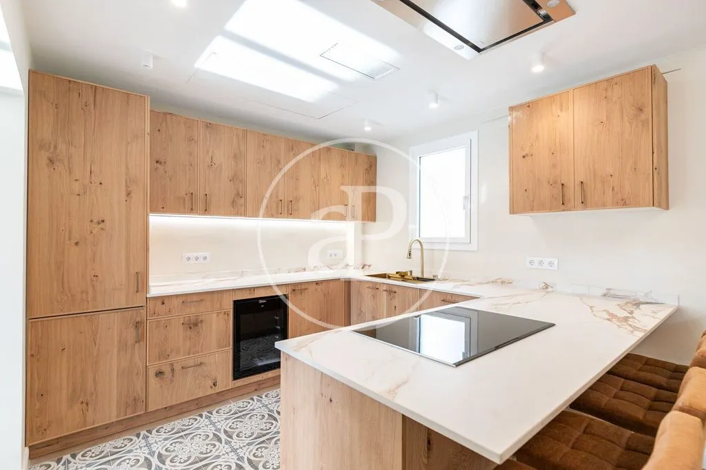 Cuisine - Luxury Flat with Balcony on Consell de Cent, Barcelona