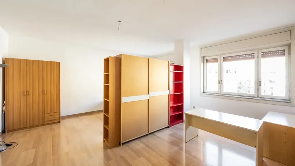 Chambres - Spacious 4-Bedroom Apartment with Balconies in Milan