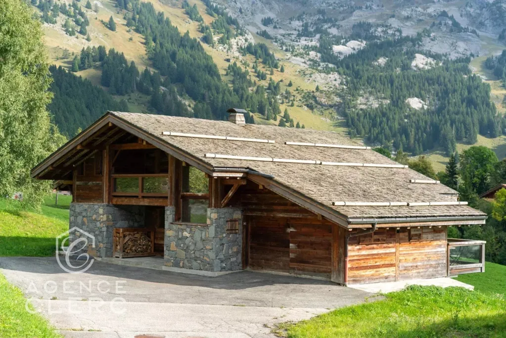 Esterno - Chalet with Ski Access near La Clusaz