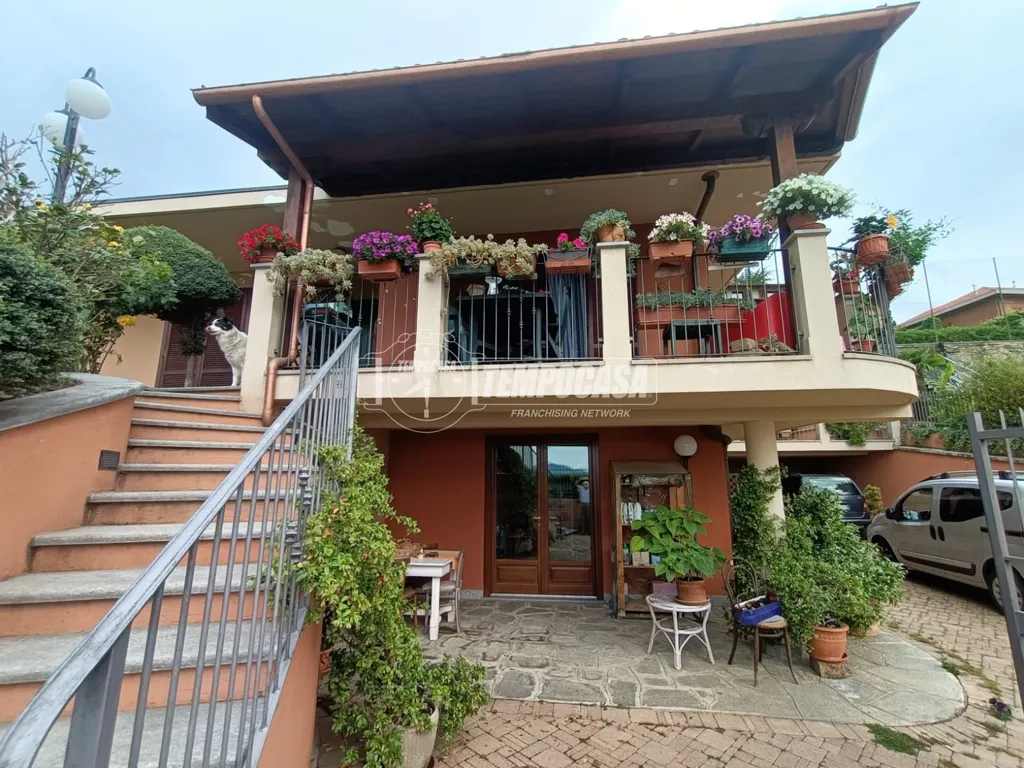 Terrass - Panoramic Villa with Garden in Almese