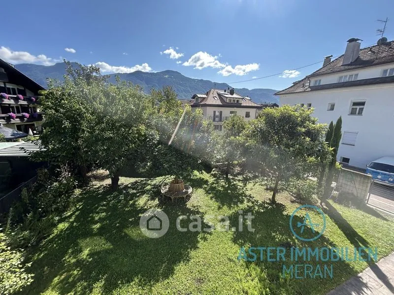 Aed - Villa with Extensive Garden in Lana