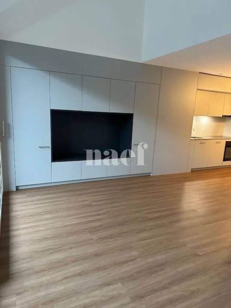Living Room - Modern Studio with Balcony in Prilly