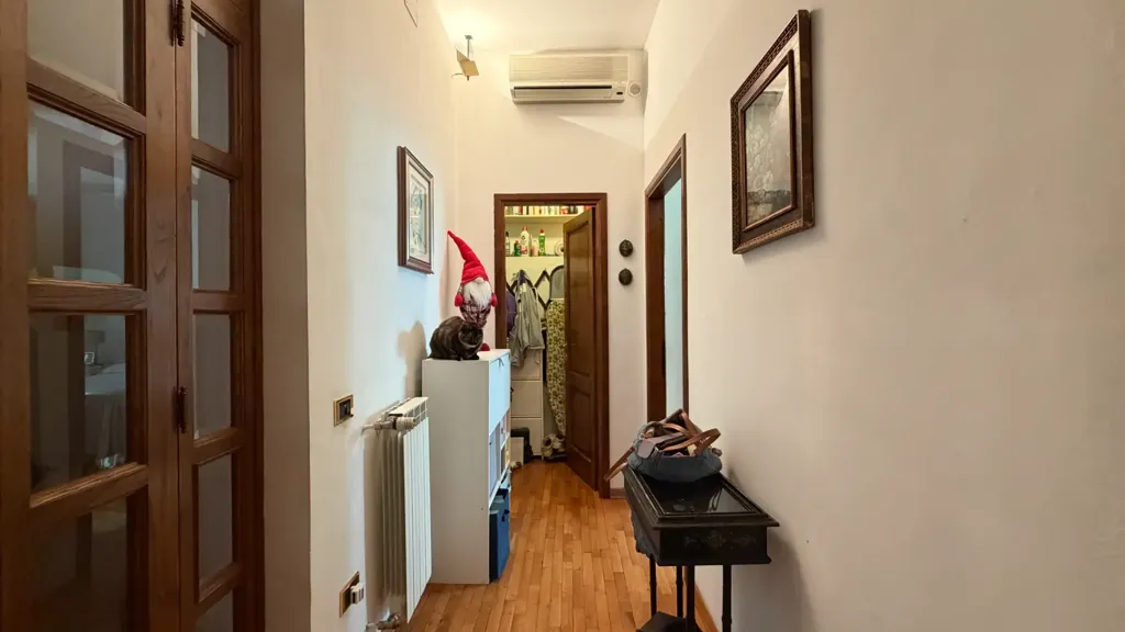 Ingresso - Appartamento con terrazza e mansarda a Firenze
