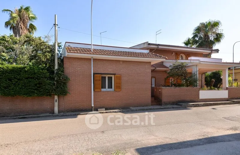 Esterno - Modern Villa with Garden in Torricella