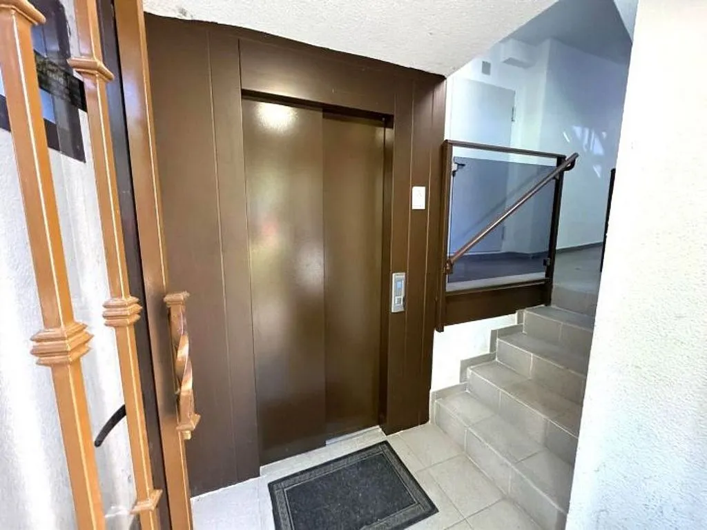 Esik - 2-Bedroom Apartment in Fontarrón