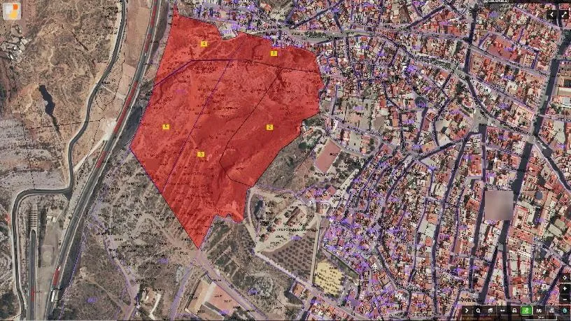 Rustic Finca with Development Potential in Lorca