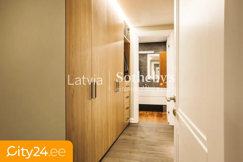 Ingresso - Fully Furnished Flat with Balcony in Riga Centre